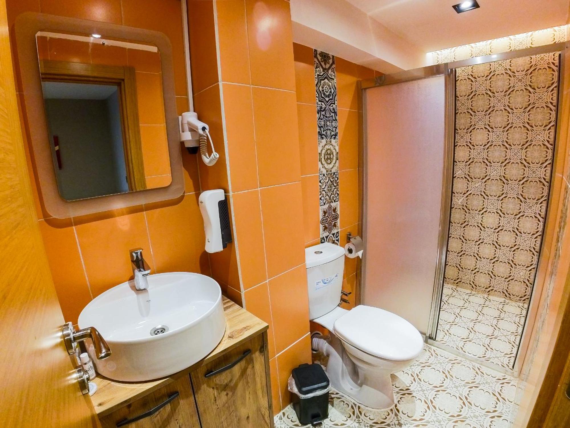 Taksim Rexxee Istanbul Istiklal Hotel Exteriör bild
